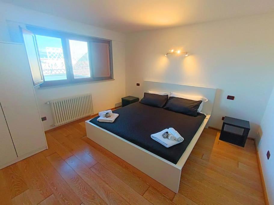 10 Min To Center Luxury Panoramic Penthouse Lejlighed Rom